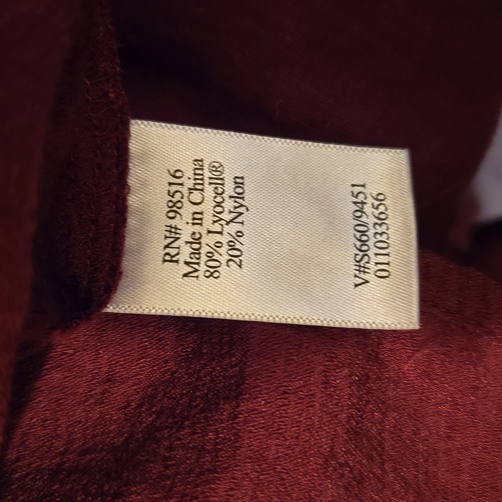 Coldwater Creek Burgundy Button-Down Shirt - Picture 9 of 9